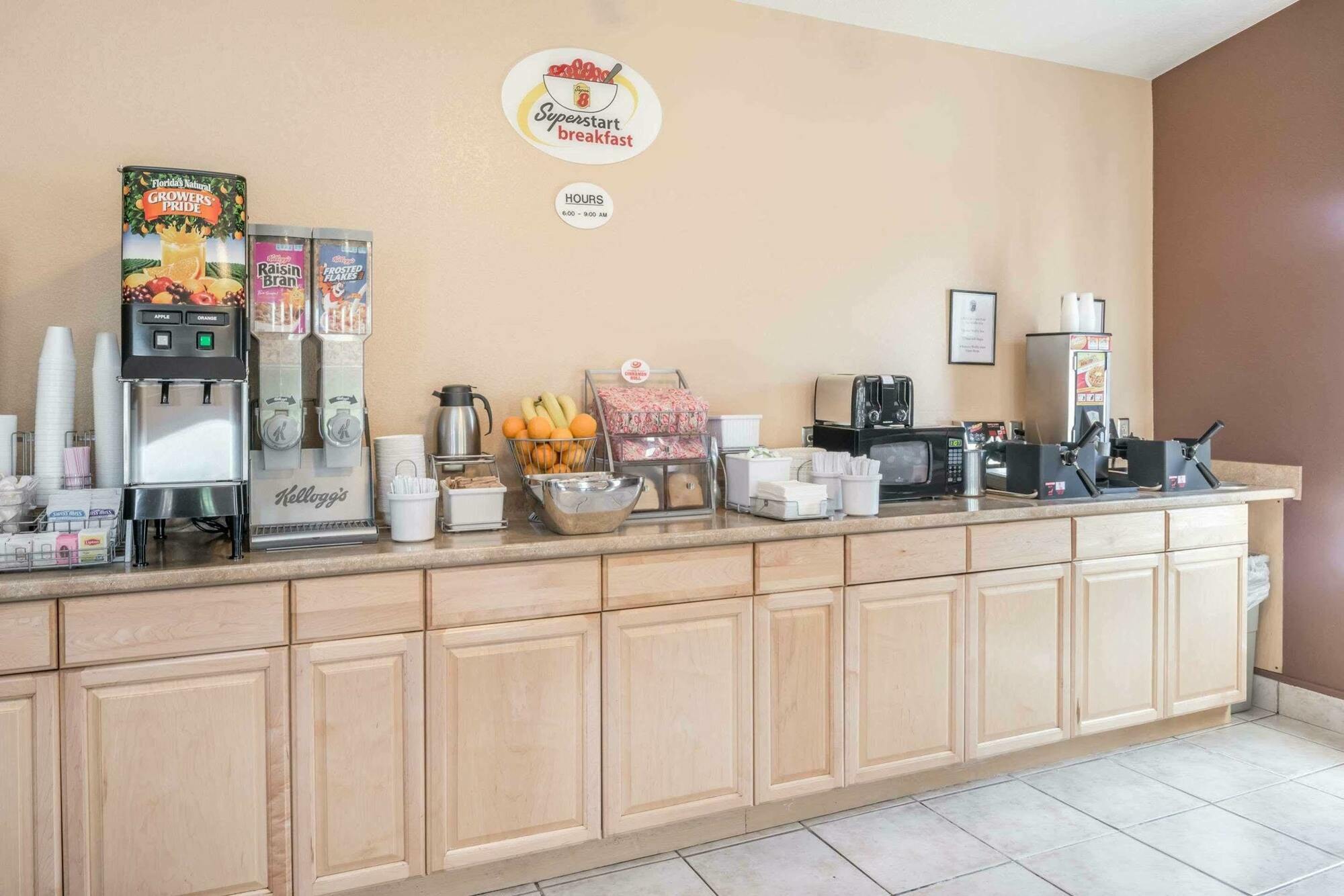 Super 8 By Wyndham Spokane Valley Buitenkant foto